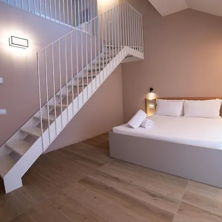 Be Mate Centro Turin